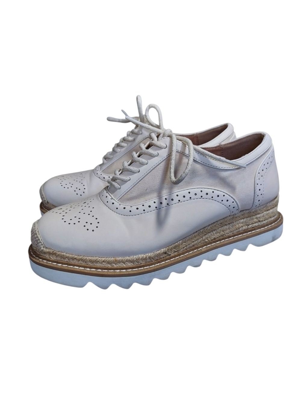 Torrid Brogue Platform Oxfords Cream Chunky Lug Sole Shoes 8.5WW